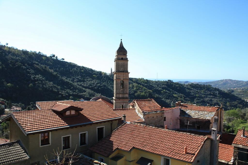 Il Merlo Della Rocca Villa Imperia Room photo